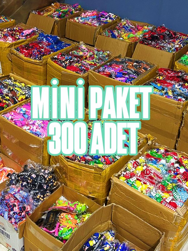 MİNİ PAKET Ekonomik Silikon Anahtarlık Karışık 25 Paket(300 Adet) Gönderilir