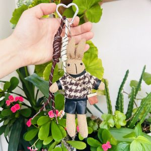 CHARM-04 ÇANTALI TAVŞAN ÇANTA CHARMI 1 ADET GÖNDERİLİR