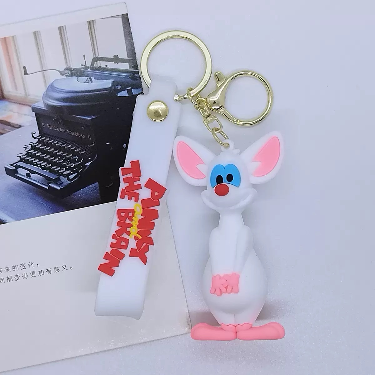 LBB-240 SAILOR MOON CAT PINKY AND BRAIN ANAHTARLIK PAKETİ 12’Lİ - Görsel 4